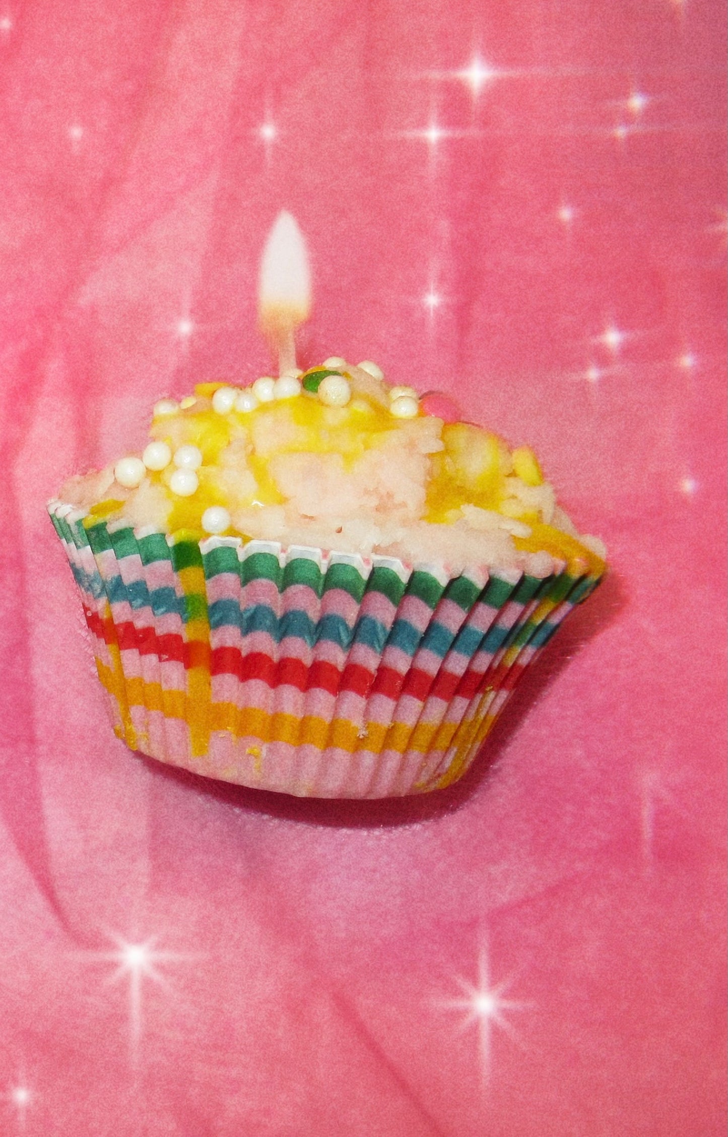 vanilla sprinkle cupcake