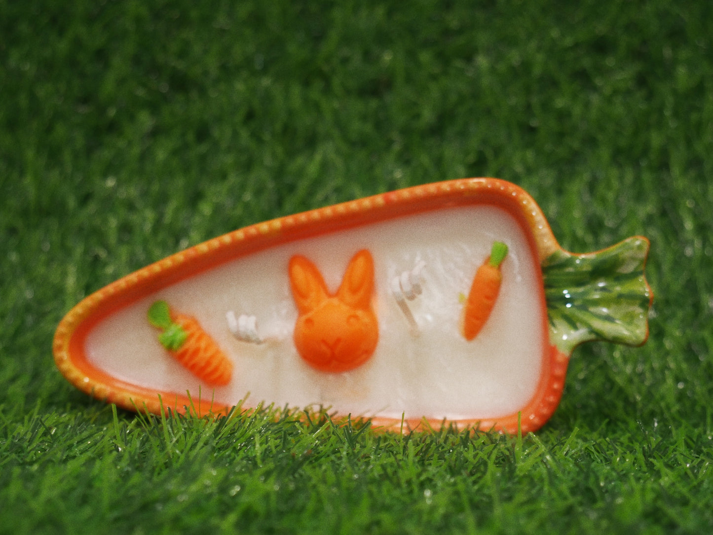 Small carrot fruit slice candle