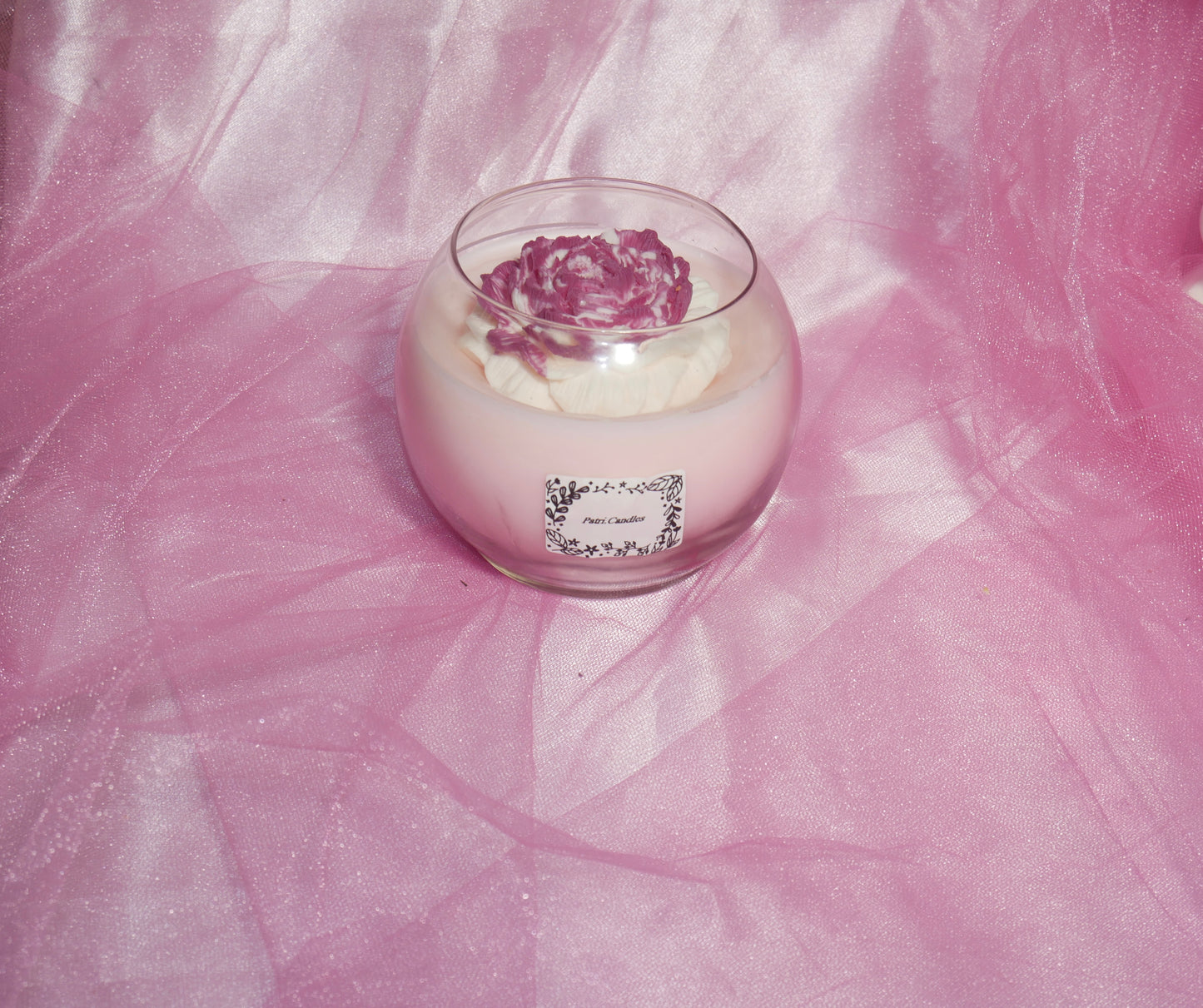 White purple gradient rose candle